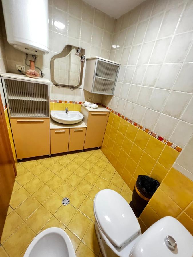 Tirana Lifestyle Lägenhet Exteriör bild