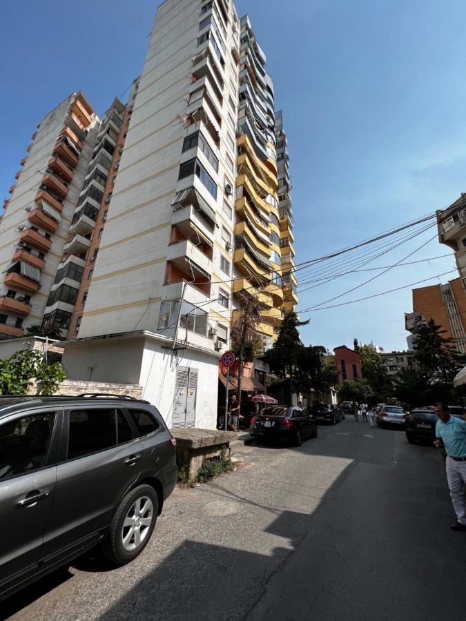 Tirana Lifestyle Lägenhet Exteriör bild