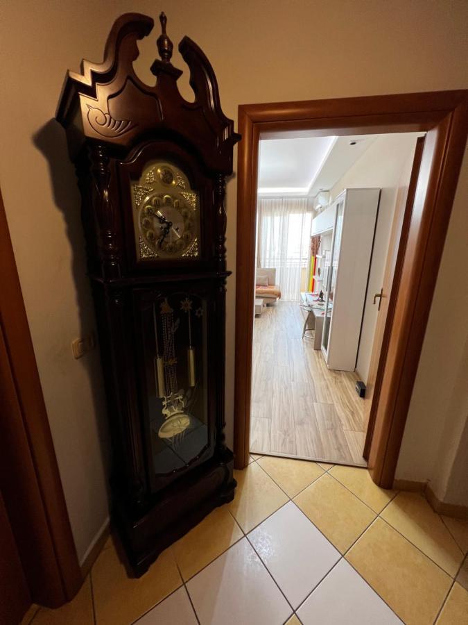 Tirana Lifestyle Lägenhet Exteriör bild
